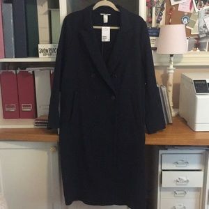 Beautiful NWT Navy H&M Jersey trench coat
